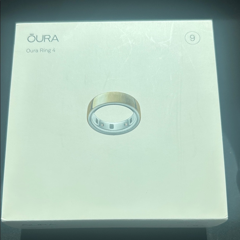 Ōura Ring 4 Box - Silver/White